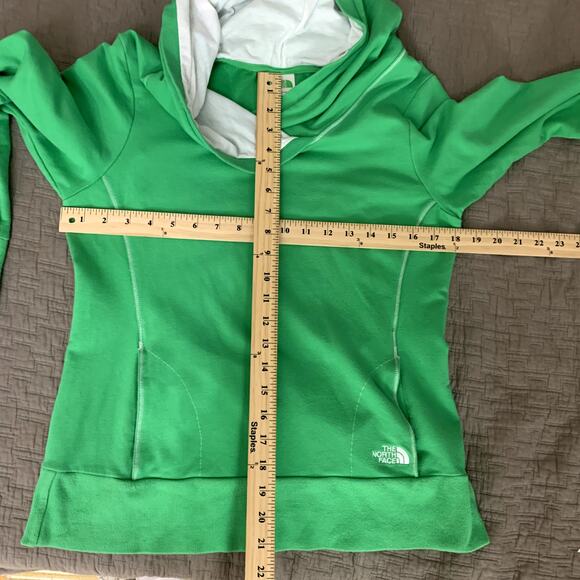 North Face Green Hoodie Pullover Sweatshirt Shawl Neck M Medium Kangaroo Pocket - Picture 9 of 10